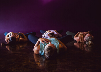 Red Deer Cours de yoga Breathing Room Yoga & Psycle