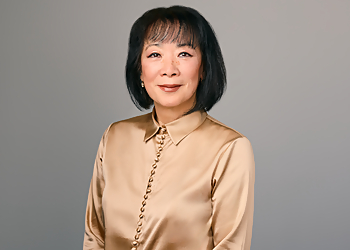 Port Coquitlam real estate agent Brenda Cheng - RE/MAX SABRE REALTY GROUP
