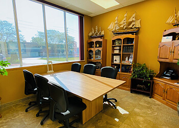 Windsor business lawyer Brisebois Law Office