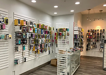 Brock Phone Shop - Kamloops, BC Cell Phone Repair - Business Interior Image