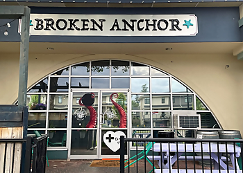 Kelowna seafood restaurant Broken Anchor