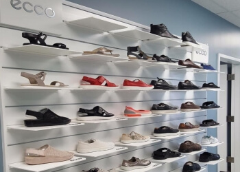 Pickering chiropodist Brooke Mitchell, DCH - PICKERING FOOT CLINIC