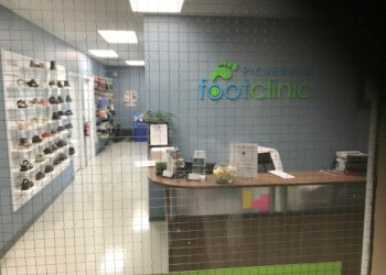 Pickering chiropodist Brooke Mitchell, DCH - PICKERING FOOT CLINIC