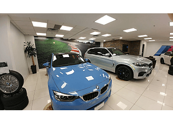 Oakville car dealership Budds' BMW Oakville