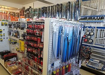 Newmarket auto parts store Bumper to Bumper-Auto Parts