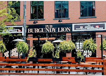 Montreal pub Burgundy Lion