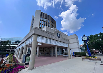 Burlington City Hall - Burlington, ON Landmarks - Facility Image