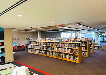 Burlington Public Library - Central Branch - Burlington, ON Landmarks - Activity Image