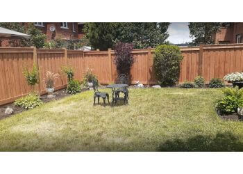 Aurora fencing contractor CAN DO FENCE & DECK