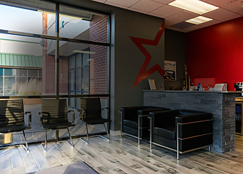 Oakville auto body shop CARSTAR Oakville West
