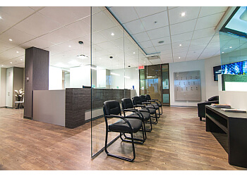 Laval children dentist Dr. Vladislav Scripcaru - CLINIQUE DENTAIRE CARREFOUR LAVAL