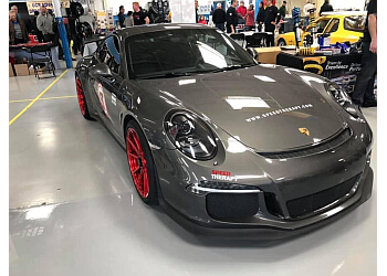 Oakville auto body shop CSN Automacs Collision