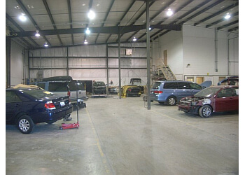 Cambridge Carrosseries de automobiles CSN Golden Triangle Collision