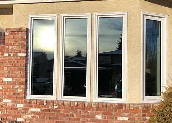 Airdrie Fabricants de Fenêtres et portes Calgary Window Renovations