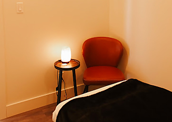 Calm Roots Acupuncture - Red Deer, AB Acupuncture - Treatment Room Image