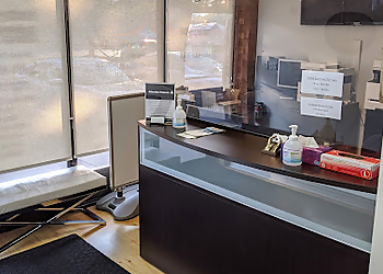Calvin Chui - FAMILY WELLNESS FOOTCARE AND ORTHOTICS - Whitby, ON Chiropodists - Clinic Interior Image
