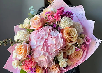 Cambridge Flowers & Co. - Cambridge, ON Florists - Design Image