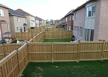 Stouffville fencing contractor Can Do Fence & Deck image 1