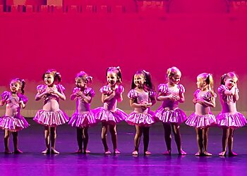 Burlington dance school Canadian Dance Company Burlington