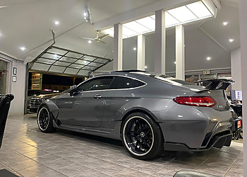 Toronto used car dealership Canadian Fine Motors