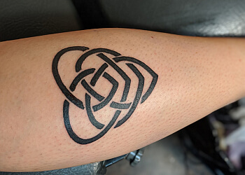 Sudbury tattoo shop Canadian Red Dragon Tattoo Studio