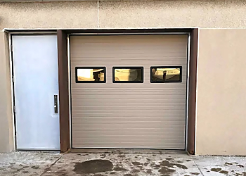 Huntsville garage door repair Candoor Overhead Doors Ltd.