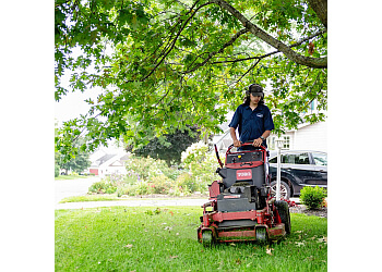 Ottawa lawn care service Capital Services image 1