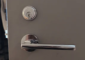 CaptainLock Locksmith - Richmond, BC Serruriers - Service Image