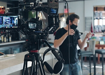 Welland videographer Captivate Photo+Cinema