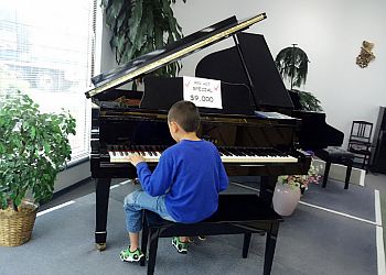 Surrey music school Carillon Music Academy