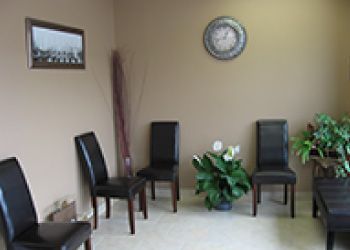 Windsor Podiatres Dr. Carla Di Gioia - COMPLETE FOOT CARE & ORTHOTIC CENTRE