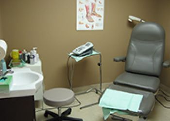 Windsor Podiatres Dr. Carla Di Gioia - COMPLETE FOOT CARE & ORTHOTIC CENTRE