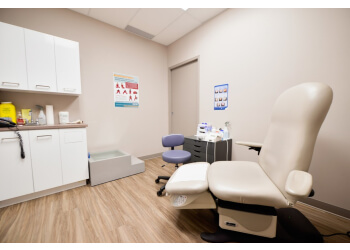 Drummondville podiatrist Dr. Caroline Descôteaux - PIEDRÉSEAU DRUMMONDVILLE