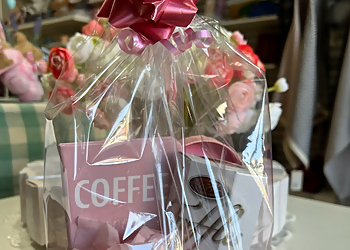 Oakville gift shop Caroline Style