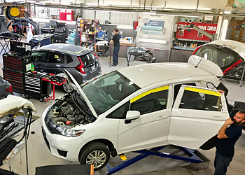 Quebec Carrosseries de automobiles CarrXpert Val-Bélair