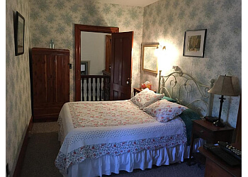 Fredericton bed and breakfast Carriage House Inn