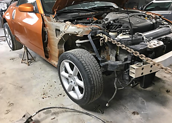 Saint Hyacinthe auto body shop Carrosserie et Antirouille Éric Castonguay