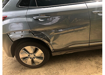 Gatineau auto body shop Carrossier ProColor