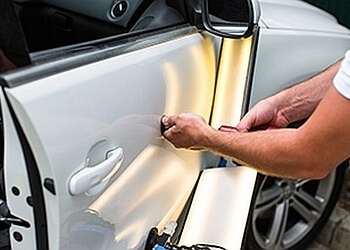 Trois Rivieres auto body shop Carrossier ProColor Trois-Rivières