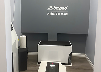  Carson Le - BIOPED FOOTCARE & ORTHOTICS - Cambridge, ON Podologues - Clinic Equipment Image