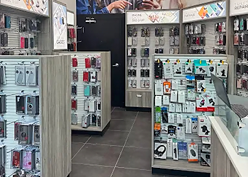 CaseMogul Phone Repairs Park Place Mall - Lethbridge, AB Réparation De Téléphone Portable - Business Interior Image