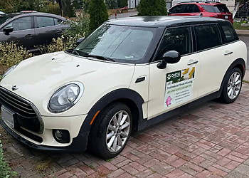 Castio Cleaning Services Castio Cleaning Services - Kitchener, ON Services de ménage - Service Vehicle Image