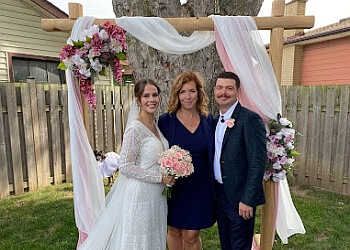 Norfolk wedding officiant Cathy Davis and Company Norfolk