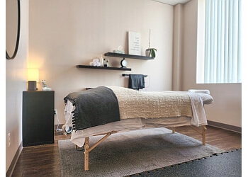 Toronto Ostéopathes Ceb’sile Ndlangamandla, B.A Kin., DOMP - EXCELSIOR INTEGRATIVE MASSAGE THERAPY AND WELLNESS