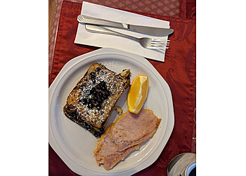 Brantford bed and breakfast Cedar Cottage B&B