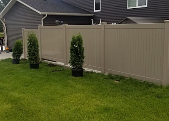 Red Deer Entrepreneurs En Clôtures Central Alberta Fencing Inc.