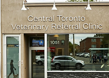 Central Toronto Veterinary Referral Clinic - Toronto, ON Cliniques Vétérinaires - Clinic Exterior Image