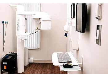 Laval children dentist Centre Dentaire Birca