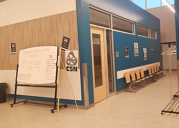 Centre communautaire Régent-Martimbeau - Laval, QC Recreation Centers