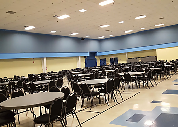 Century Gardens Recreation Centre - Brampton, ON Centres De Loisirs - Recreation Center Image
